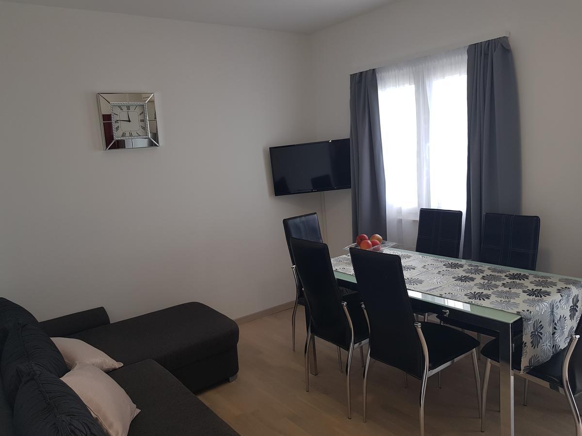 Apartments Petricevic Podstrana Zewnętrze zdjęcie
